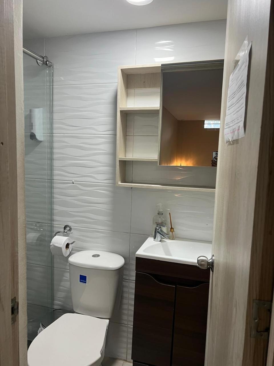 Edificio Niza80 Ibague, Acceso Digital Cerca Parque Deportivo 호텔 외부 사진